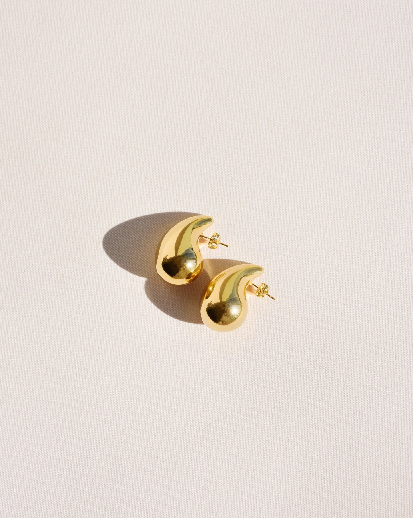 Waterdrop Stud Earrings