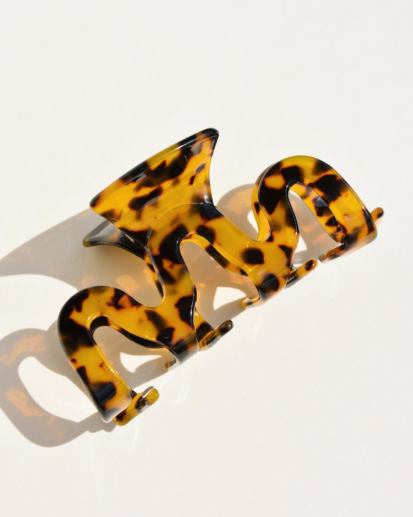 Wavy Hair Claw Clip