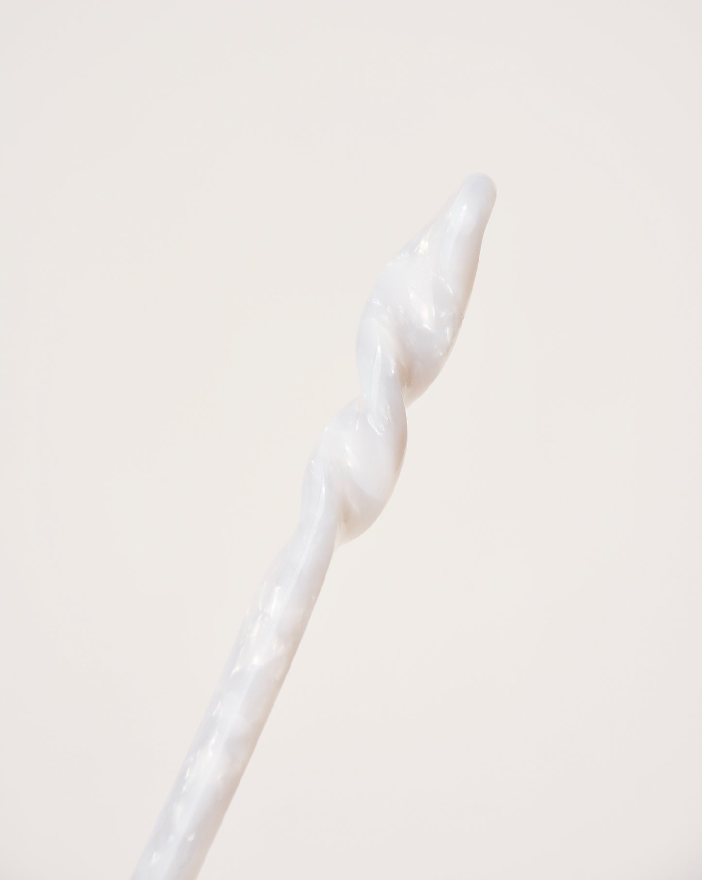Bâton à cheveux en acétate en pastels