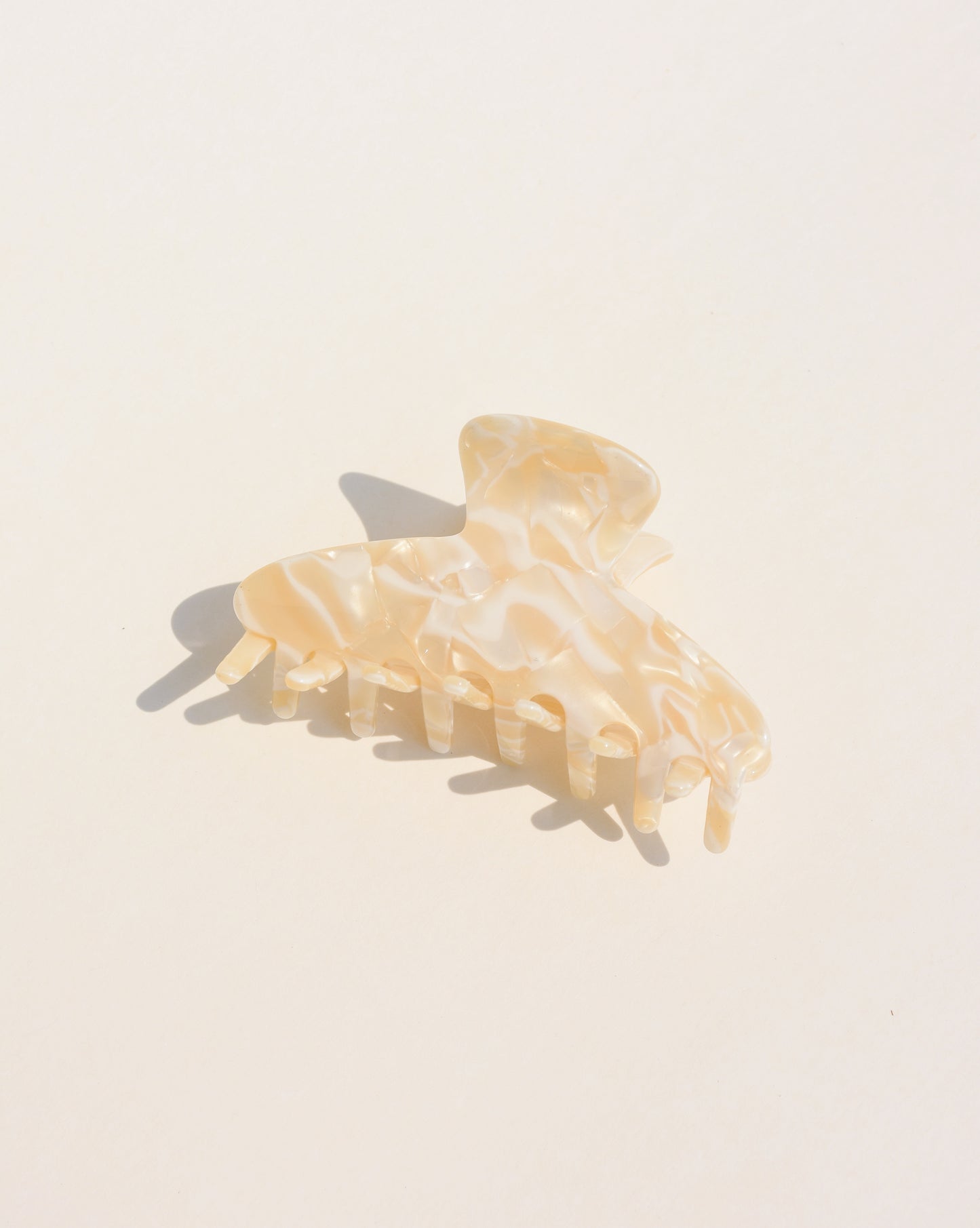 Midi Hair Claw in Ivory