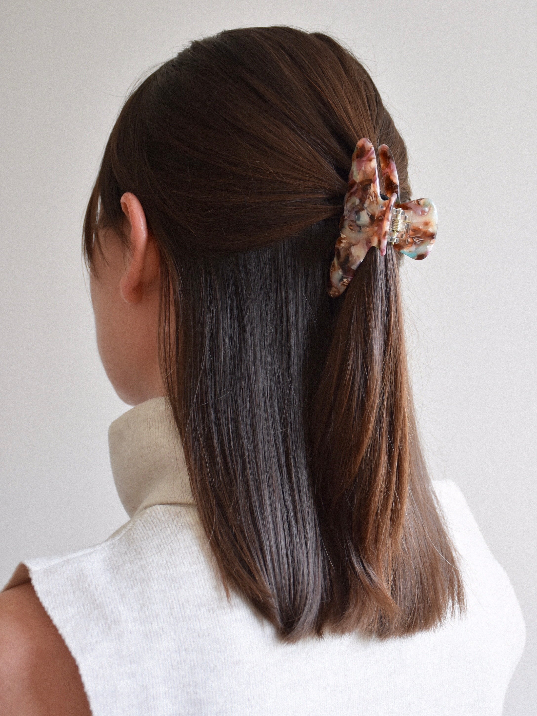 Pinza de Pelo Midi en Color Granito Burdeos