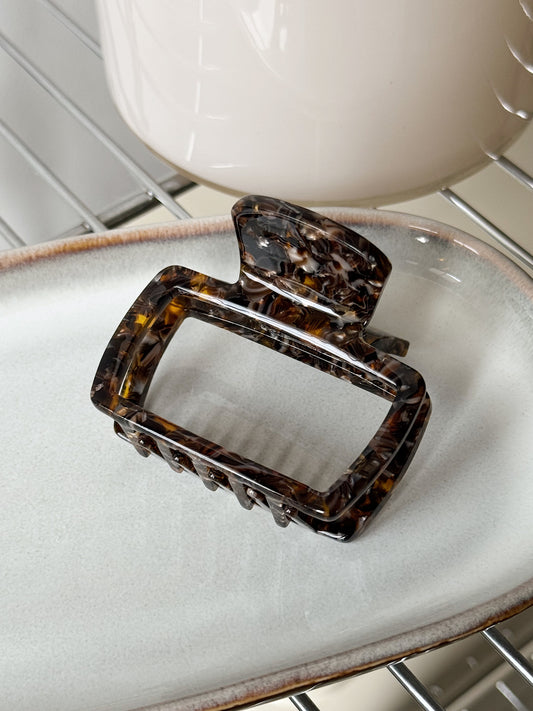 Large Brown Minimalist Claw Clip
