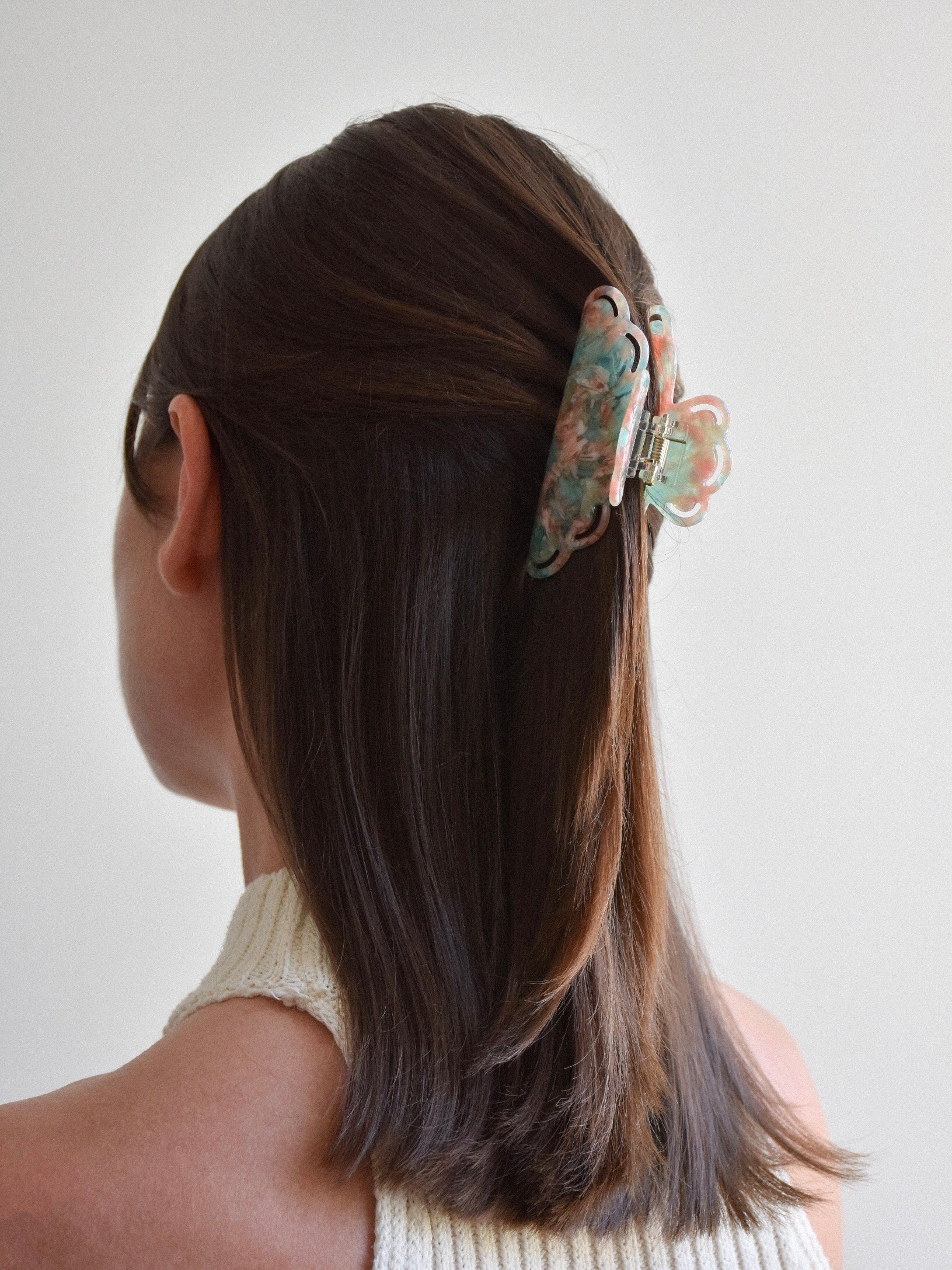 Wavy Claw Clip in Rose-turquoise