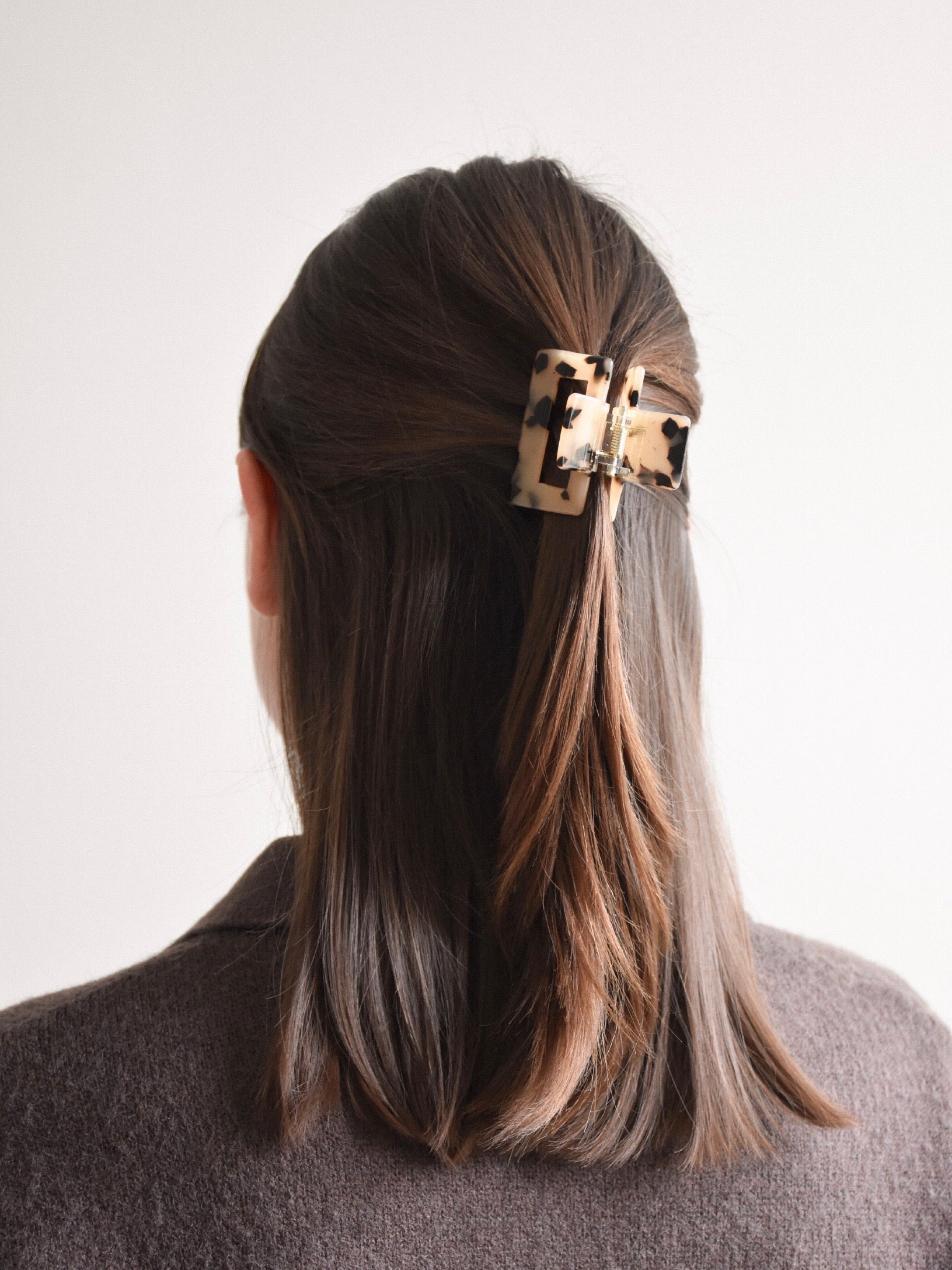 Pinza de Pelo No. 1 Pequeña · Carey Claro