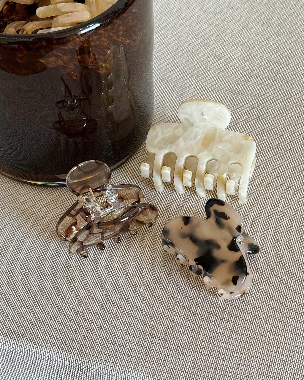 Petite Claw Clip No. 1