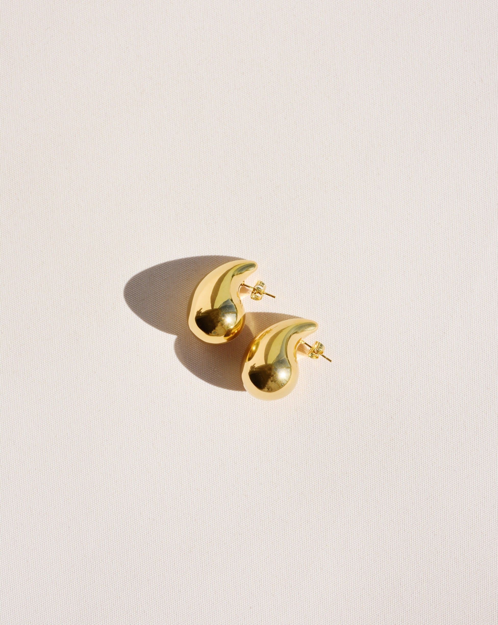 Waterdrop Stud Earrings