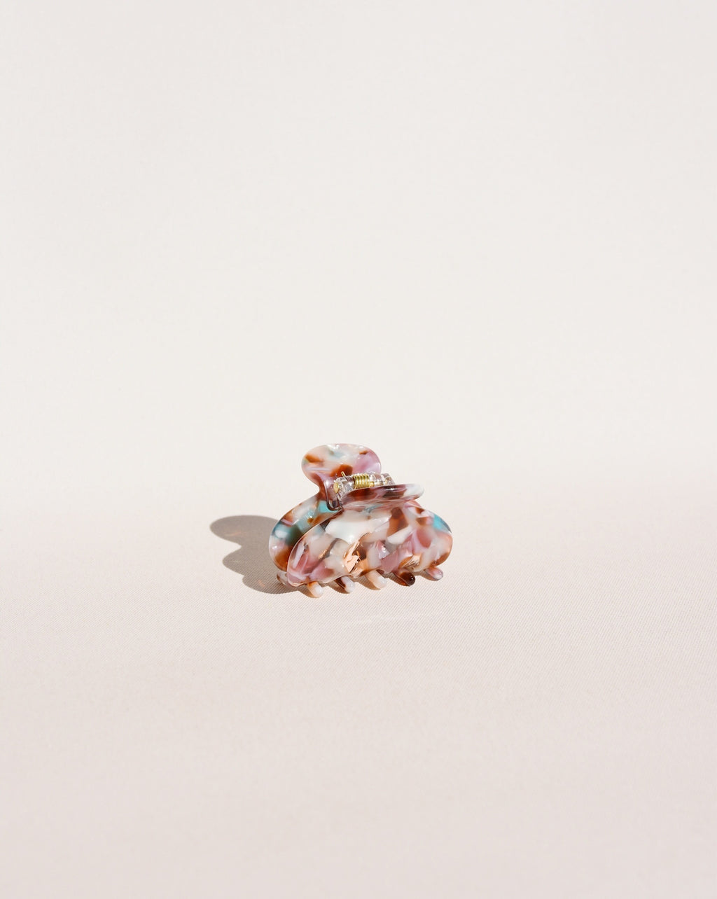 Petite Claw Clip No. 1 in Burgundy Granite