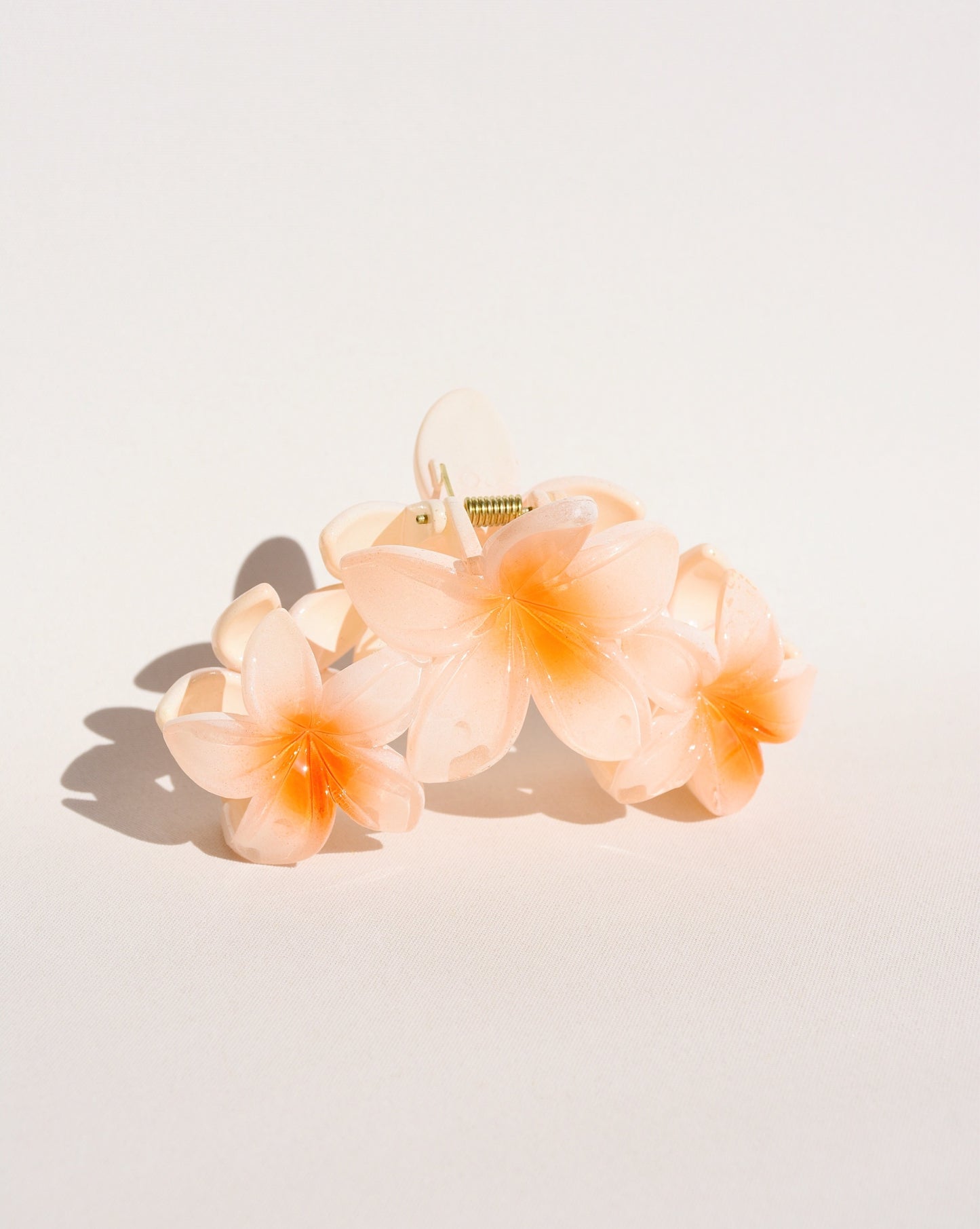 Hibiscus Triple Flower Claw Clip
