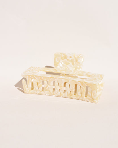 XL Hair Claw No. 1 in Ivory