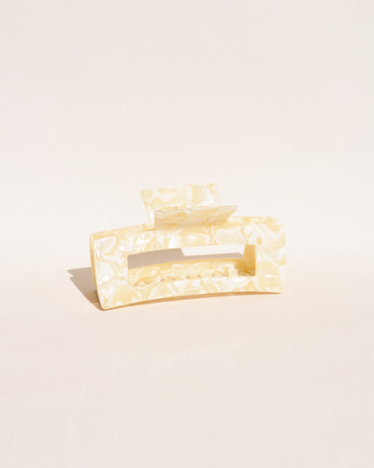 Large Hair Claw No. 1 in Ivory