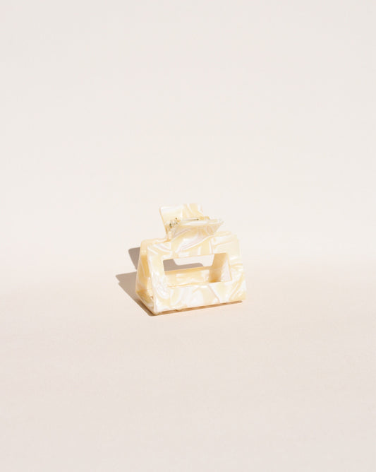 Small Hair Claw No. 1 in Ivory