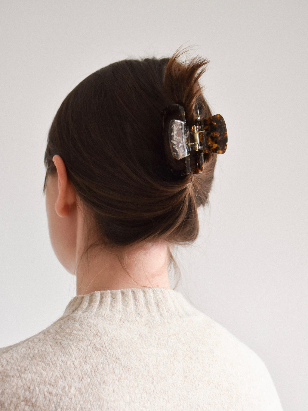 Large Brown Minimalist Claw Clip