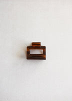 Hair Claw No. 1 in Hazelnut