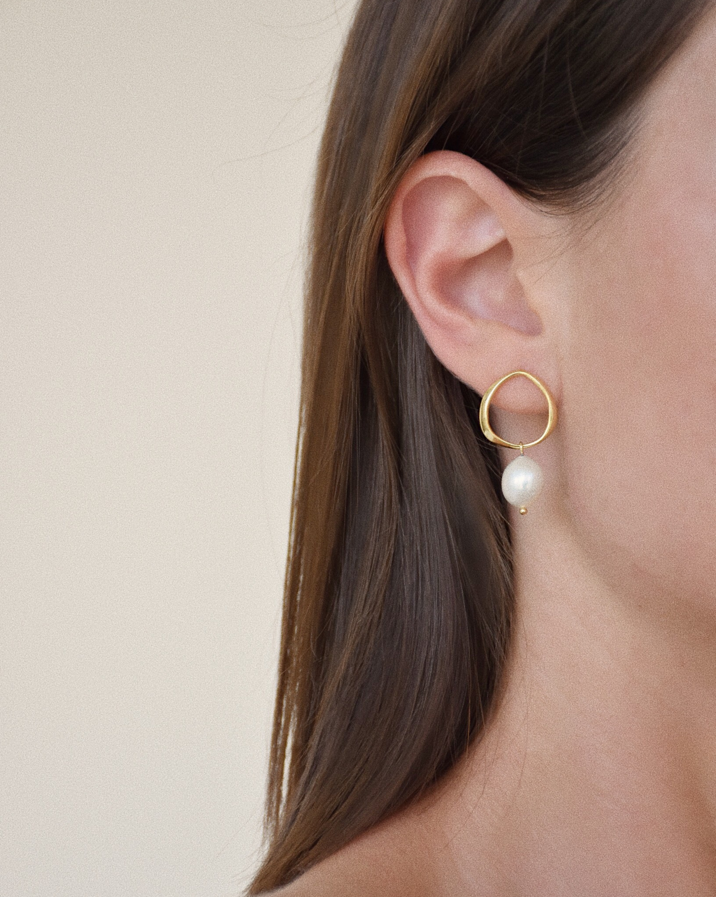 Perla N° 2 earrings