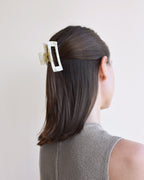 Medium Hair Claw No. 1 in Ivory