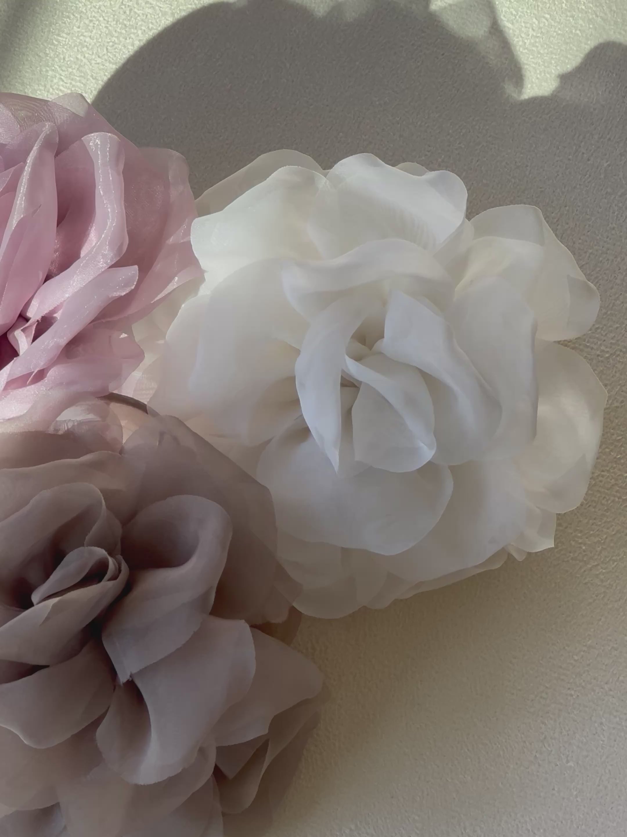 Pinza de Flor de Camelia