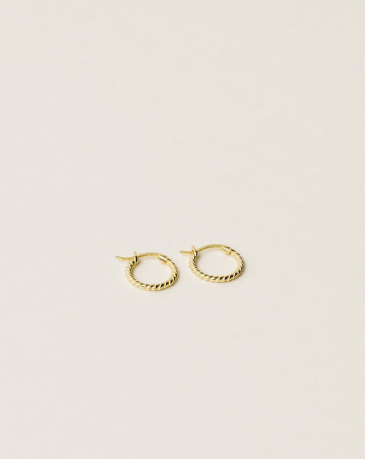 Badossa Nº 4 huggie earrings