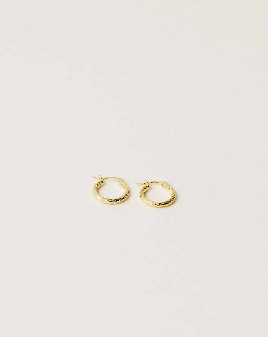 Badossa Nº 2 small hoop earrings