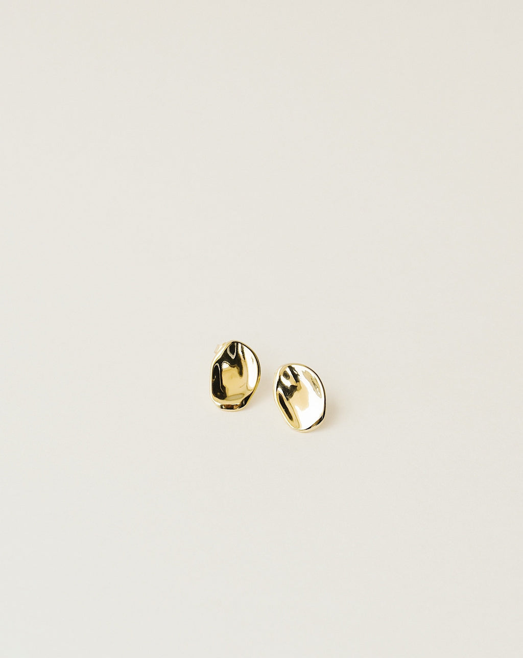 Orgánico stud earrings