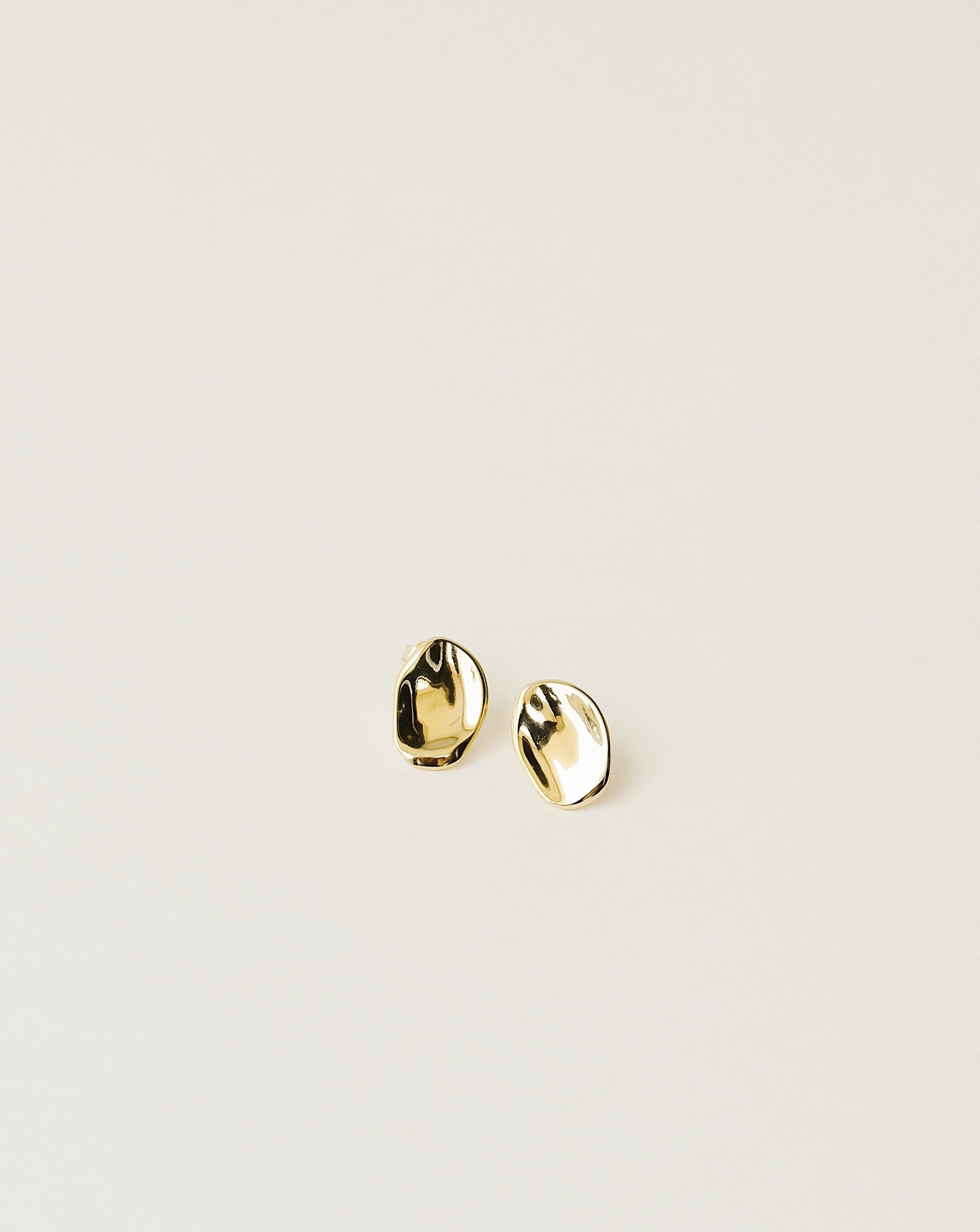 Orgánico stud earrings