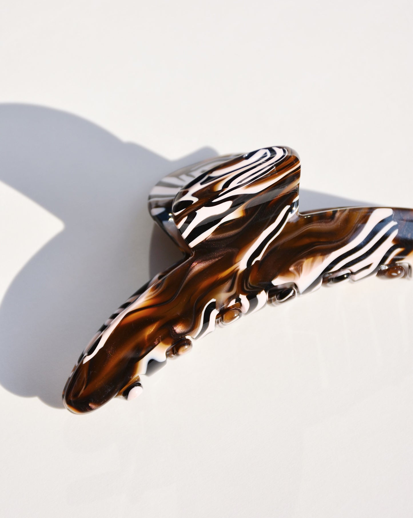 Midi Slim Claw Clip in Mahogany