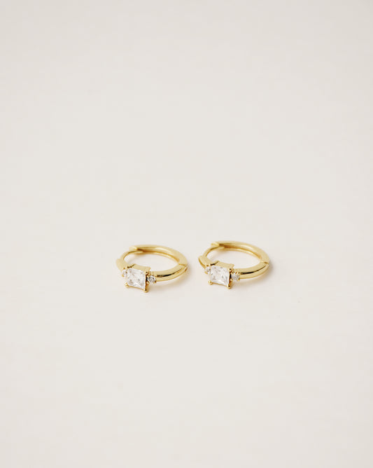 Pendientes de aro con triple gema