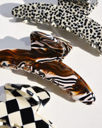 Midi Slim Claw Clip in Mahogany