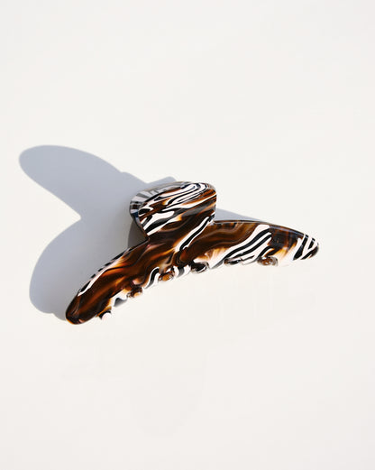 Midi Slim Claw Clip in Mahogany