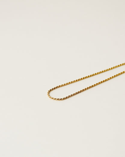 vintage inspired rope chain handcrafted from 925 sterling silver plated in 18k gold. 2020 slow fashion trend.